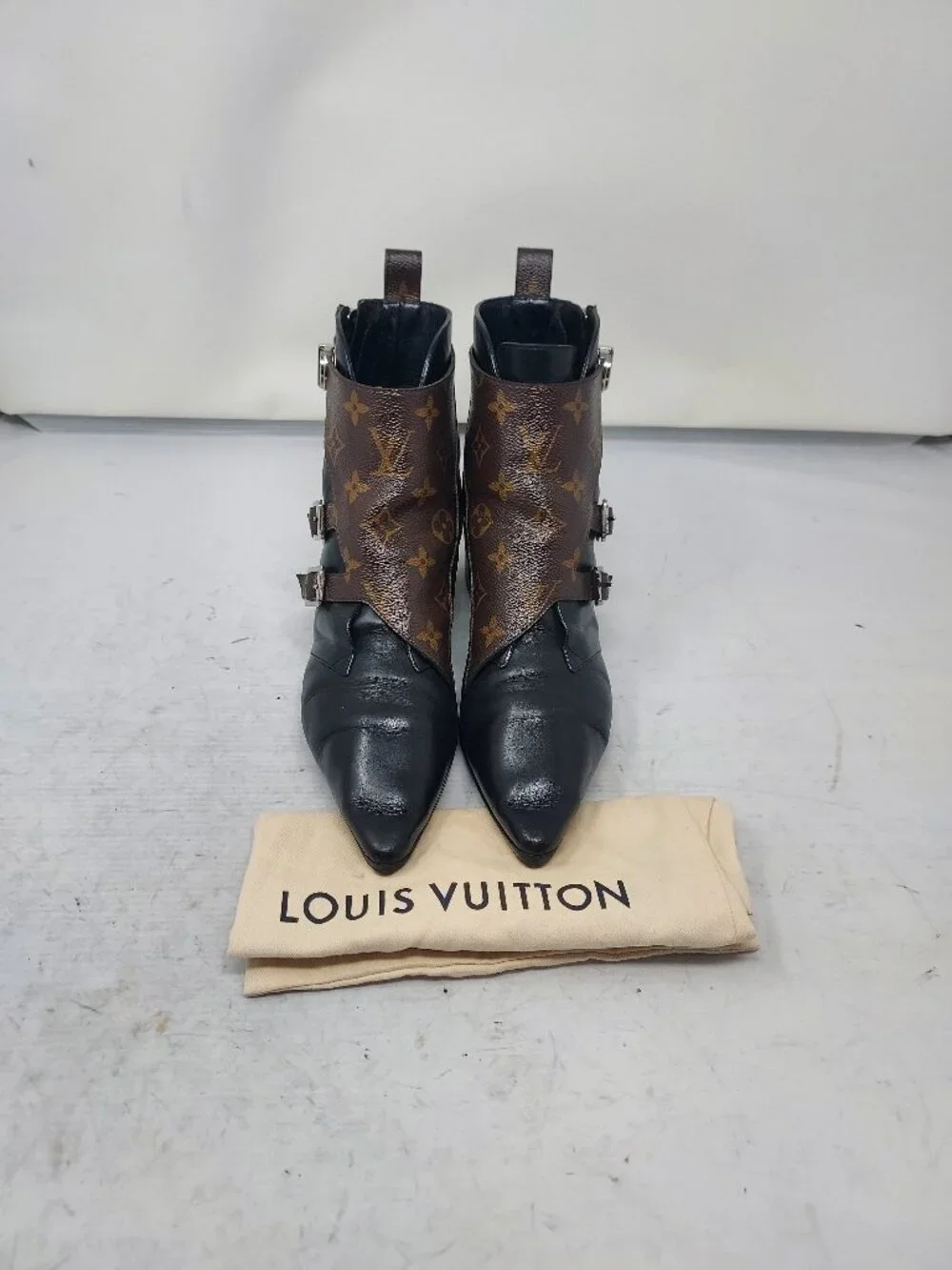 Louis Vuitton louis vuitton